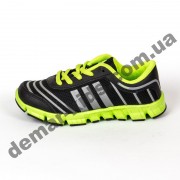 Детские кроссовки Adidas черно-зеленые шнурок